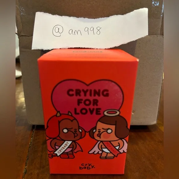 Pop Mart CRYBABY Crying For Love Series Figurine *in-hand/sealed* (U.S. Seller) - Picture 3 of 7